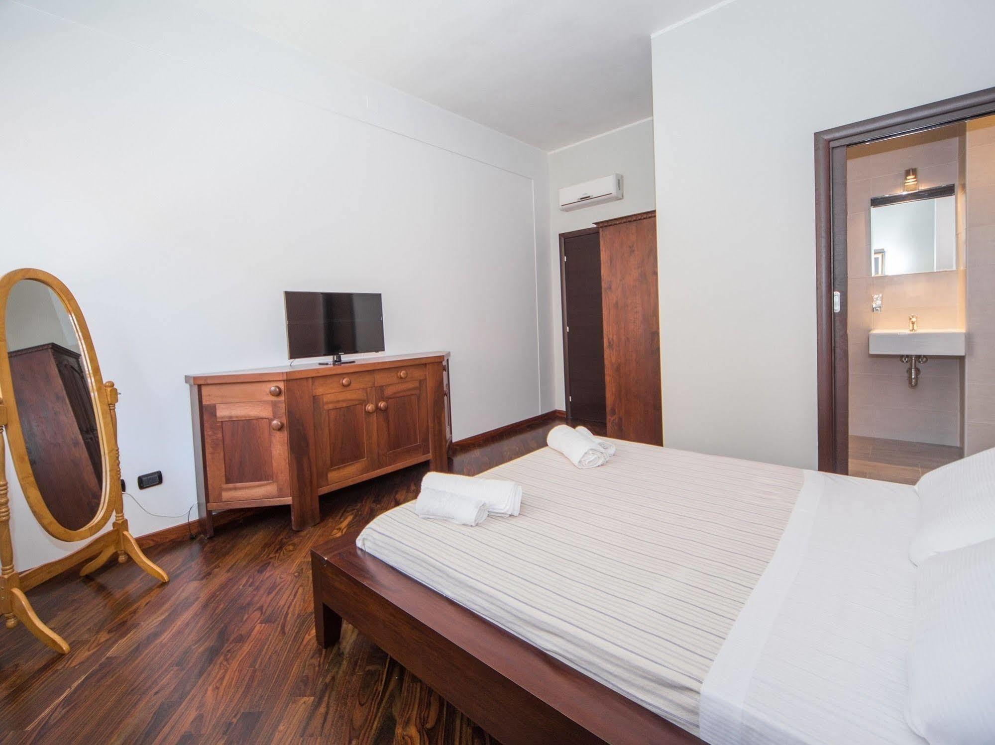 Domus Regis Bed and Breakfast Cagliari Eksteriør billede